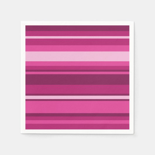 暗い赤紫色ストライプ スタンダードカクテルナプキン (正面)