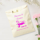 暗い赤紫色スワン フェイバーバッグ (封をした状態)