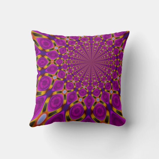 暗い赤紫色ピンク万華鏡のように千変万化するパターンクッション クッション (裏面)