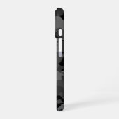 暗い迷彩柄パターン iPhone 16ケース (左側面)