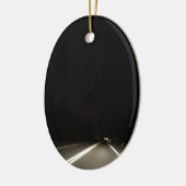 暗い道および夜の冒険 セラミックオーナメント (左)