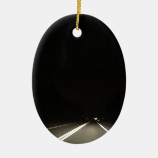 暗い道および夜の冒険 セラミックオーナメント (正面)