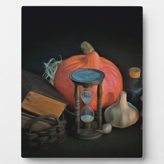 暗い部屋のテーブルの上の機知に富んだ物体 フォトプラーク (正面)