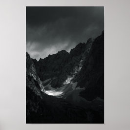 暗い雲の中を照らす太陽 ポスター