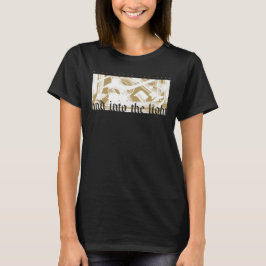 暗いTシャツを出感動的て行く Tシャツ