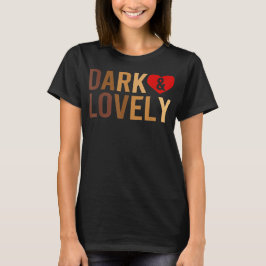 暗く美しい黒い歴史の月アフリカ誇りを持った  Tシャツ