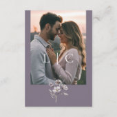 暗エレガントモダン紫結婚の詳細QRコード エンクロージャーカード (裏面)