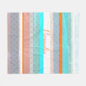 暗パーソナライズされた色と風化したストライプ フリースブランケット (正面(横))