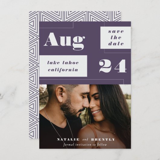 暗モダン紫色の幾何学的な文字付きはっきりした セーブザデート (正面/裏面)