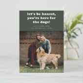 暗モダン緑のペットおもしろいドッグ写真クリスマス シーズンカード (スタンド正面)