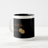 暗来い側の黒いマグ ツートーンマグカップ (正面左)