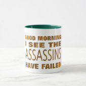 暗殺者おもしろいがマグミームギフトマグに失敗 マグカップ (中央)