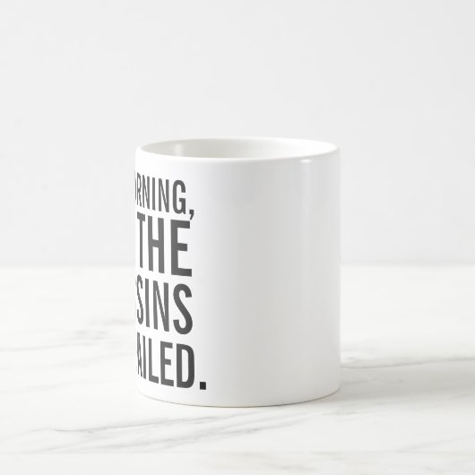 「暗殺者は失敗した」コーヒーマグ モーフィングマグカップ (中央)