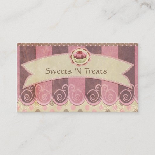 暗灰色のピンクのカップケーキのベーカリーの名刺 名刺 (正面)