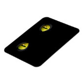 暗白熱［赤熱］光を放つい中の黒猫の目 マグネット (左側)