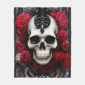 暗色とゴシックのスカルとバラの壁画 フリースブランケット (正面)