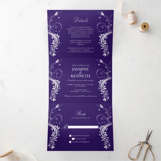 暗華美紫の上で白いフローラが渦巻結婚く 三つ折り招待状 (内部)