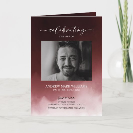 暗赤色の葬儀の順序の折り畳みプログラム カード (正面)