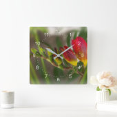 暗赤色フリージア スクエア壁時計 (ホーム)