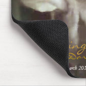 暗闇で踊っているPunkie 3 マウスパッド (コーナー)