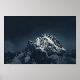 暗闇と山 ポスター