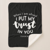 暗闇の中で私が恐れたとき、私は自分の信頼を置く シェルパブランケット (正面)