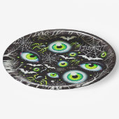 暗闇の中で輝く ペーパープレート (アングル)