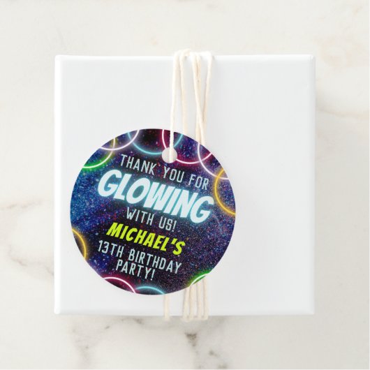 暗闇の中白熱［赤熱］光を放つでGlowを使って フェイバータグ (インサイチュ)