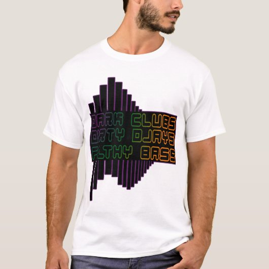 暗闇はDjays汚れた不潔な低音クラブDJを協力させます Tシャツ (正面)