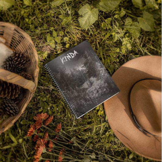 暗黒の森 |森の木の雪のノート ノートブック