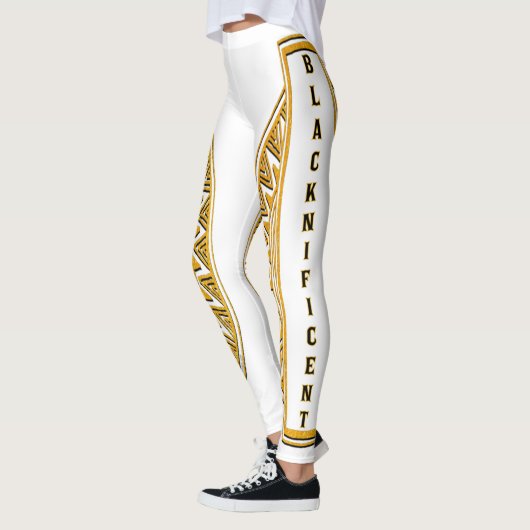 暗黒の レギンス (左)