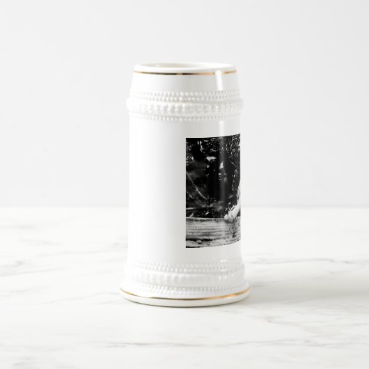 暗黒防具 ビールジョッキ (中央)