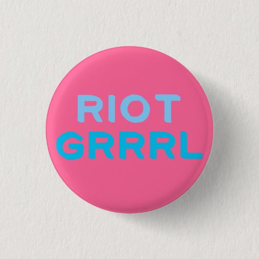 "暴動Grrrl"のボタン 缶バッジ (正面)