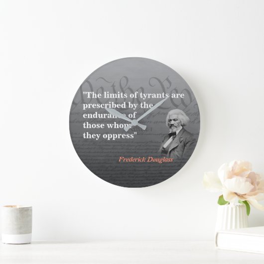 暴君の限界に関するフレドリック・ダグラス引用文 ラージ壁時計 (ホーム)