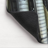 暴行銃は兵器棚に備えて置く マウスパッド (コーナー)