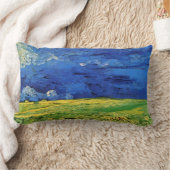 曇った空の下の小麦畑ビンセント・ヴァン・ゴッホ ランバークッション (ブランケット)