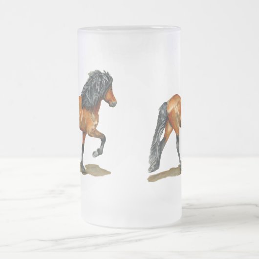 曇らされたマグのまわりの動きの~の覆いのTolt フロストグラスビールジョッキ (中央)