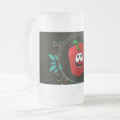 *「曇りガラスのマグを冷やす」** フロストグラスビールジョッキ (正面左)