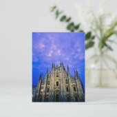 曇り日の出 – ドゥオモ – ミラノ,イタリア – はがき (スタンド正面)