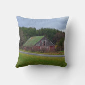 曇り日の納屋 クッション (裏面)