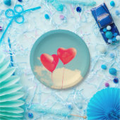 曇り空に赤いハートバルーン ペーパープレート (パーティー)