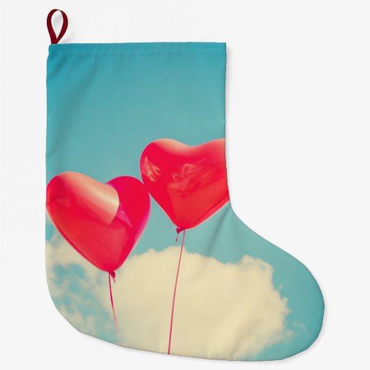 曇り空に赤いハートバルーン ラージクリスマスストッキング (正面)
