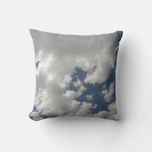 曇り空の枕 クッション (正面)