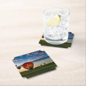 曇り空の熱気球フェスティバル ペーパーコースター (インサイチュ)