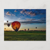 曇り空の熱気球フェスティバル ポストカード (正面)