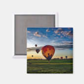 曇り空の熱気球フェスティバル マグネット (正面/裏面)