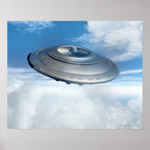 曇り空を通したUFOの飛行 ポスター