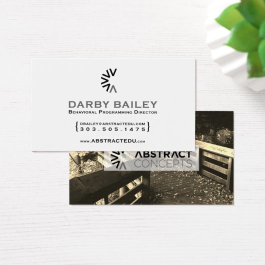 曲がったパス抽象芸術の概念 (デスク)