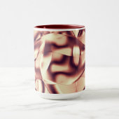 曲がった茶色がかった赤またはブルゴーニュの形状、ベージュ色 マグカップ (中央)
