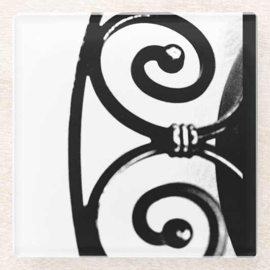 曲がった鉄の芸術 ガラスコースター (正面)